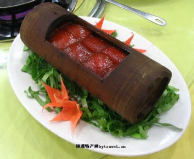 竹筒东坡肉