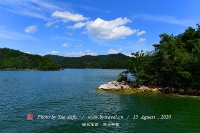 元一双凤湖国际旅游度假区