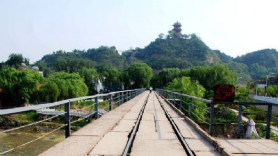 黄河第一铁路桥旧址